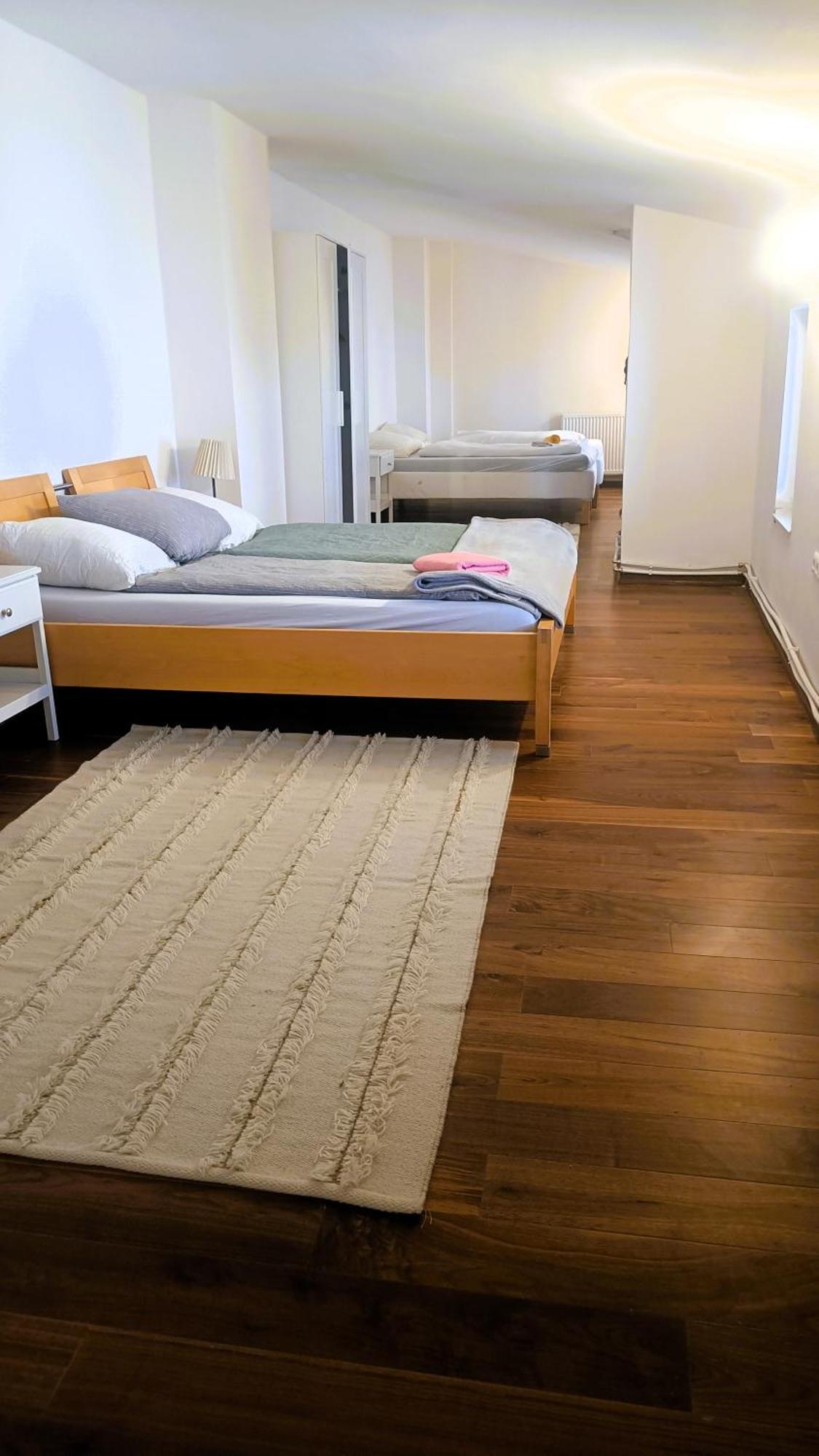 Townhouse Citycenter Klagenfurt am Woerthersee Buitenkant foto